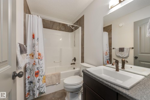 3624 167B Avenue, Edmonton, AB 