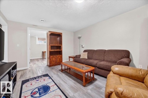 13307 122 Street, Edmonton, AB 