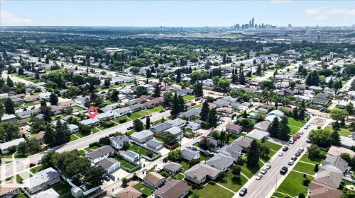 13307 122 Street, Edmonton, AB 