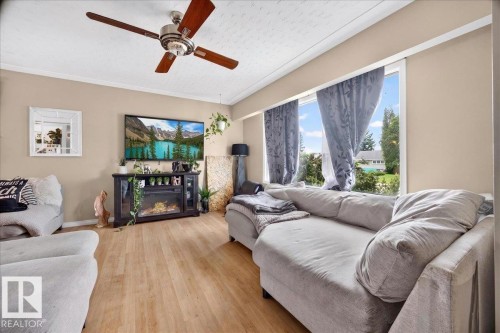 13307 122 Street, Edmonton, AB 