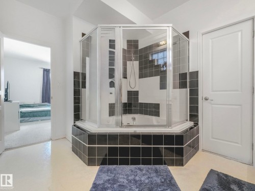 110 10728 82 Avenue, Edmonton, AB 