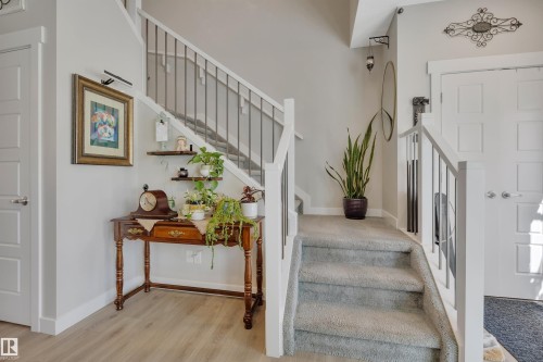 648 Orchards Boulevard, Edmonton, AB 