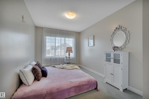 648 Orchards Boulevard, Edmonton, AB 