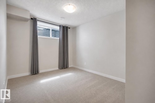 648 Orchards Boulevard, Edmonton, AB 