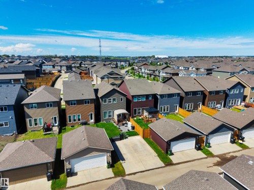 648 Orchards Boulevard, Edmonton, AB 