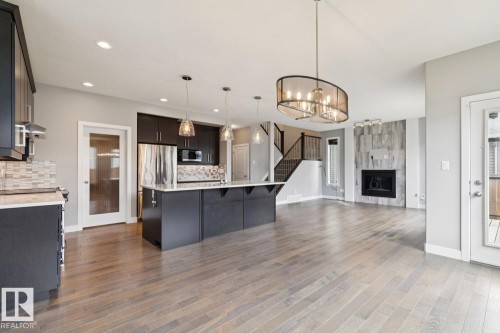 2545 Amerongen Crescent, Edmonton, AB - Indoor Photo Showing Kitchen With Stainless Steel Kitchen With Upgraded Kitchen