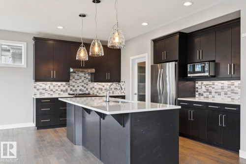 2545 Amerongen Crescent, Edmonton, AB - Indoor Photo Showing Kitchen With Stainless Steel Kitchen With Upgraded Kitchen
