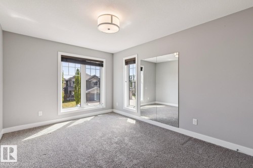 2545 Amerongen Crescent, Edmonton, AB - Indoor Photo Showing Other Room