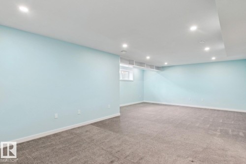 2545 Amerongen Crescent, Edmonton, AB - Indoor Photo Showing Other Room