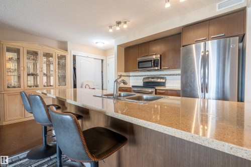 2401 7343 South Terwillegar Drive, Edmonton, AB 