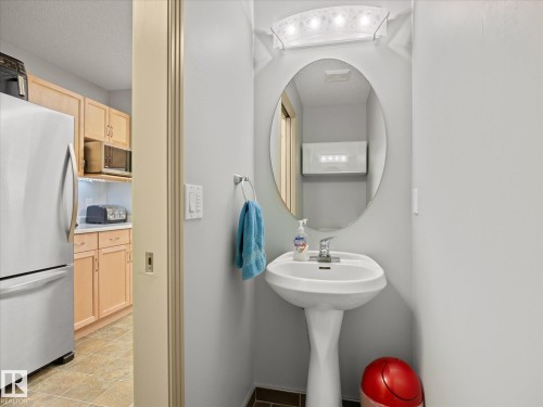 10705 180 Avenue, Edmonton, AB 