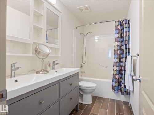 10705 180 Avenue, Edmonton, AB 