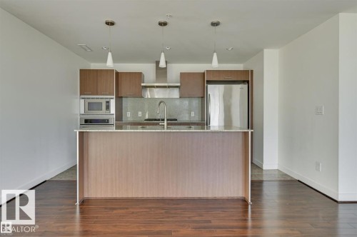 504 2510 109 Street, Edmonton, AB 