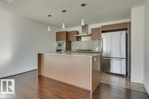 504 2510 109 Street, Edmonton, AB 