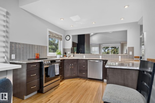 4 9529 87 Avenue, Edmonton, AB 