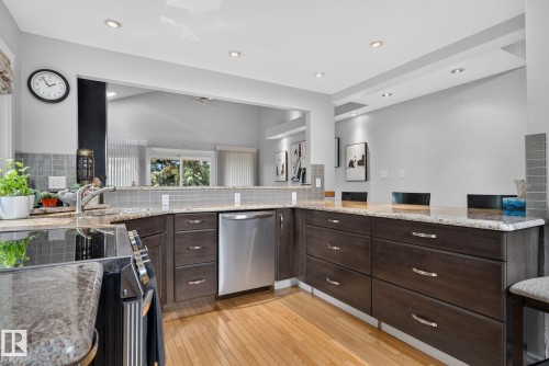 4 9529 87 Avenue, Edmonton, AB 