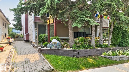 4 9529 87 Avenue, Edmonton, AB 
