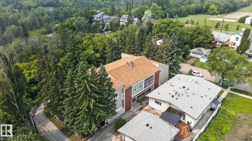 4 9529 87 Avenue, Edmonton, AB 
