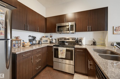 2204 10152 104 Street, Edmonton, AB 