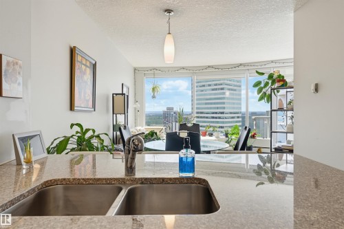 2204 10152 104 Street, Edmonton, AB 
