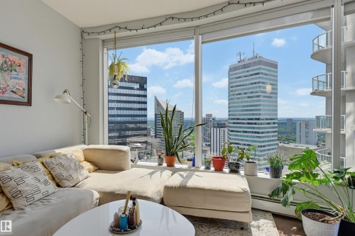 2204 10152 104 Street, Edmonton, AB 