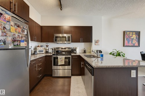 2204 10152 104 Street, Edmonton, AB 