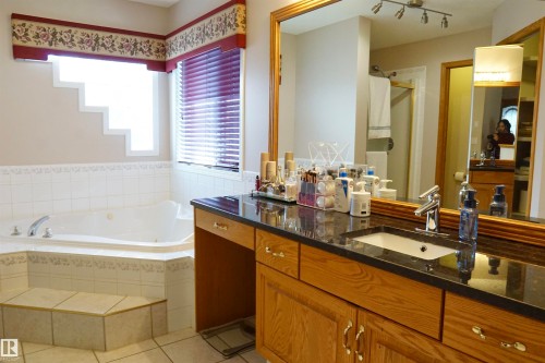 8504 160A Avenue, Edmonton, AB 