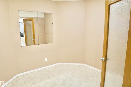8504 160A Avenue, Edmonton, AB 