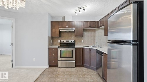 7319 7327 South Terwillegar Drive, Edmonton, AB 