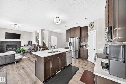 5719 Greenough Landing Landing, Edmonton, AB 
