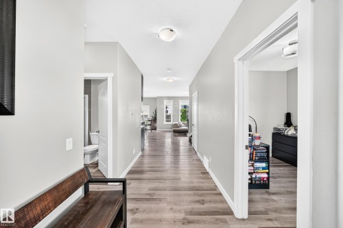 5719 Greenough Landing Landing, Edmonton, AB 