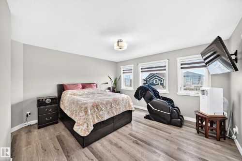 5719 Greenough Landing Landing, Edmonton, AB 