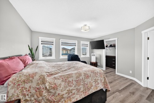 5719 Greenough Landing Landing, Edmonton, AB 
