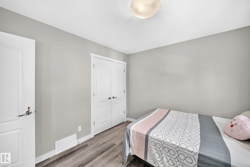 5719 Greenough Landing Landing, Edmonton, AB 