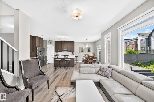 5719 Greenough Landing Landing, Edmonton, AB 