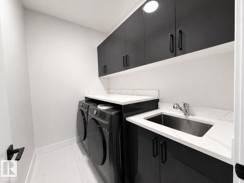 1836 22 Street, Edmonton, AB 