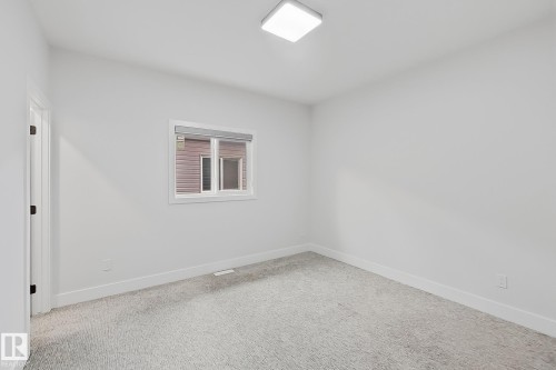 1836 22 Street, Edmonton, AB 