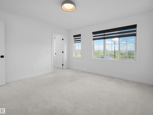 3332 168 Street Sw, Edmonton, AB 