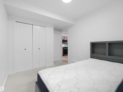 3332 168 Street Sw, Edmonton, AB 