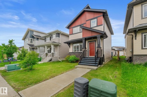6689 Cardinal Road, Edmonton, AB 
