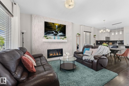 6689 Cardinal Road, Edmonton, AB 