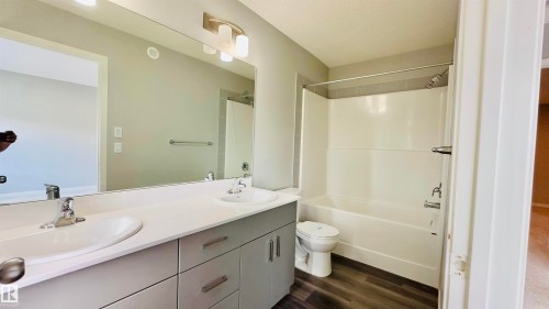 9871 226 Street, Edmonton, AB 