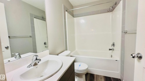 9871 226 Street, Edmonton, AB 