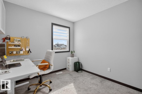17575 59 Street, Edmonton, AB - Indoor Photo Showing Office