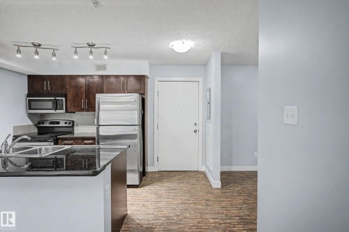 108 11812 22 Avenue, Edmonton, AB 