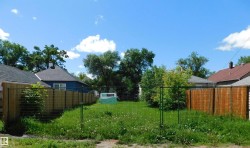 11715 97 Street  Edmonton, AB T5G 1Y3