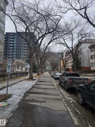105 11109 84 Avenue, Edmonton, AB 