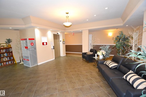 103 4310 33 Street, Stony Plain, AB 