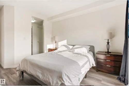 #217 630 Mcallister Lo Sw, Edmonton, AB - Indoor Photo Showing Bedroom