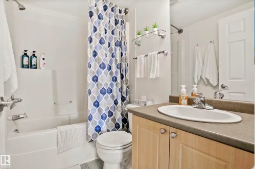 #217 630 Mcallister Lo Sw, Edmonton, AB - Indoor Photo Showing Bathroom